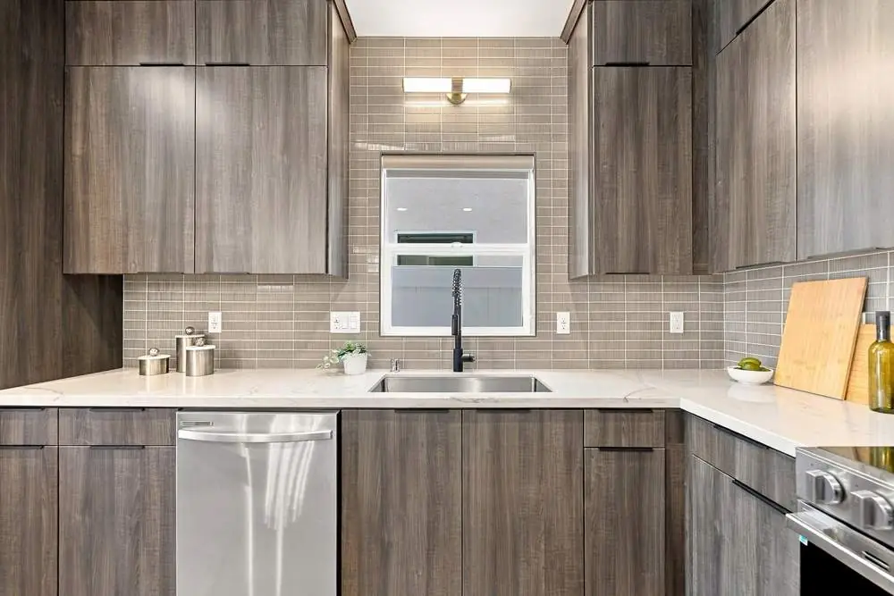 Kitchen in The Zenith