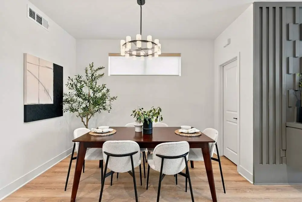 Dining room in The Zenith