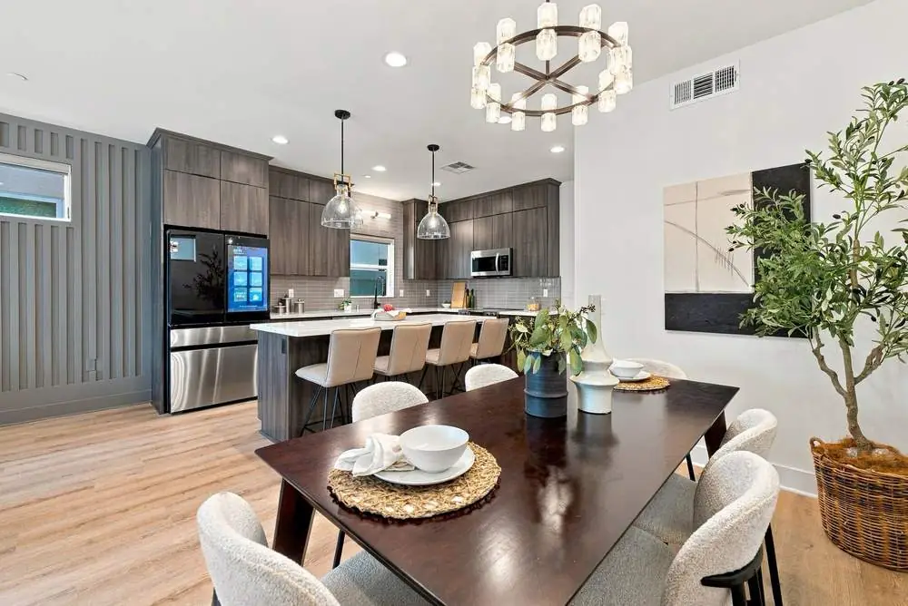 Dining room in The Zenith