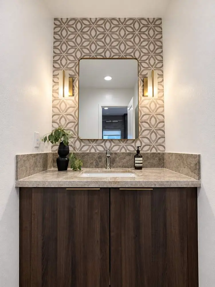 Powder room in The Zenith